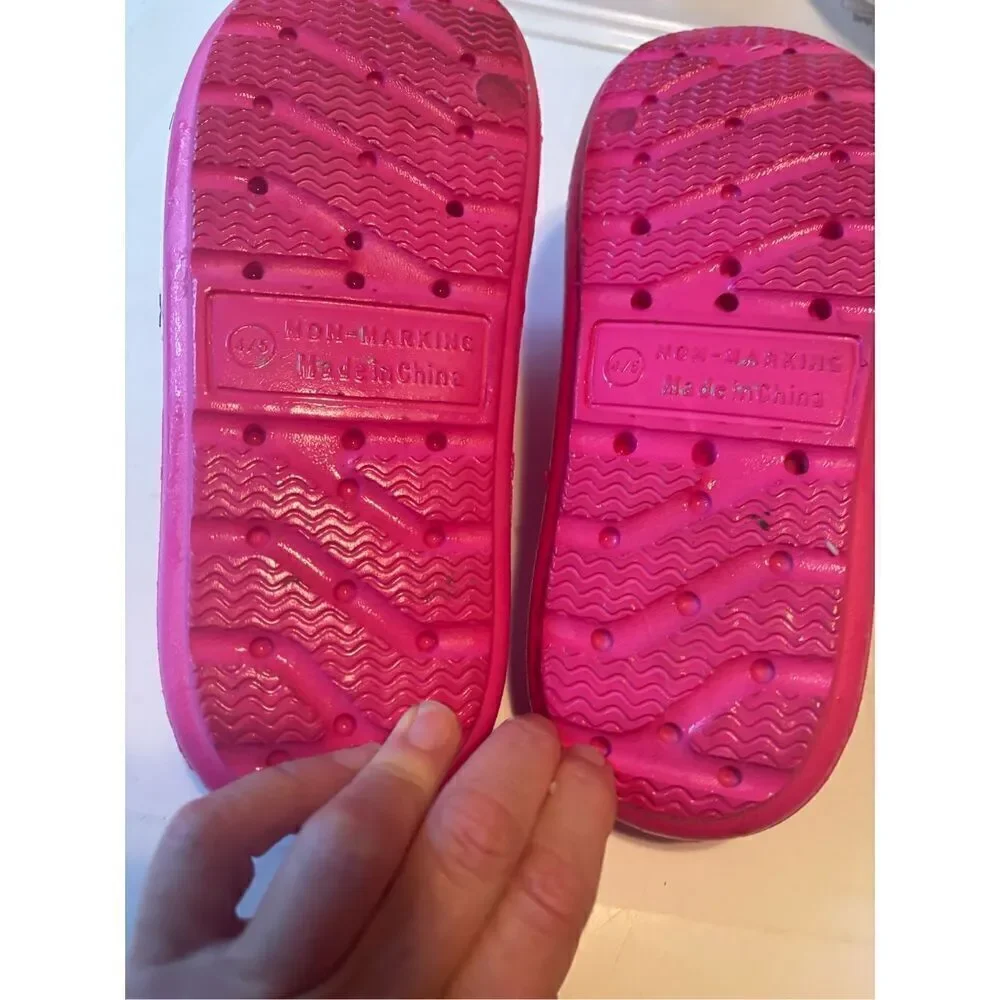 Hello Kitty Slides